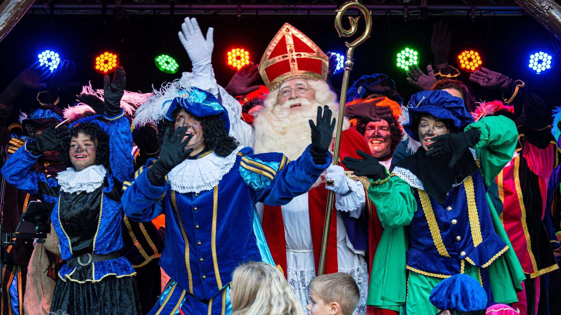 Foto Sinterklaas intocht met Sinterklaas en zijn Pieten